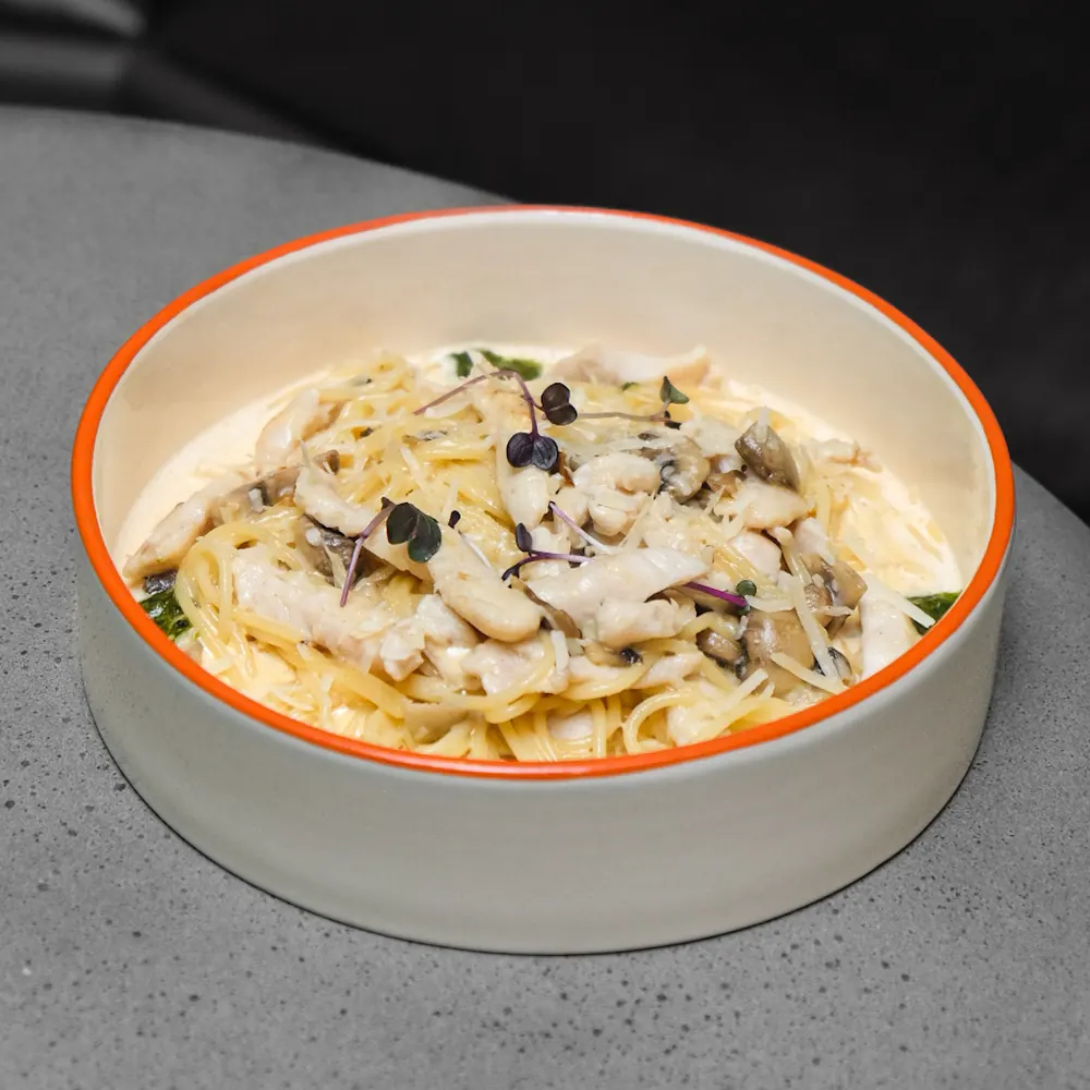 Kremalı Tavuklu Spagetti